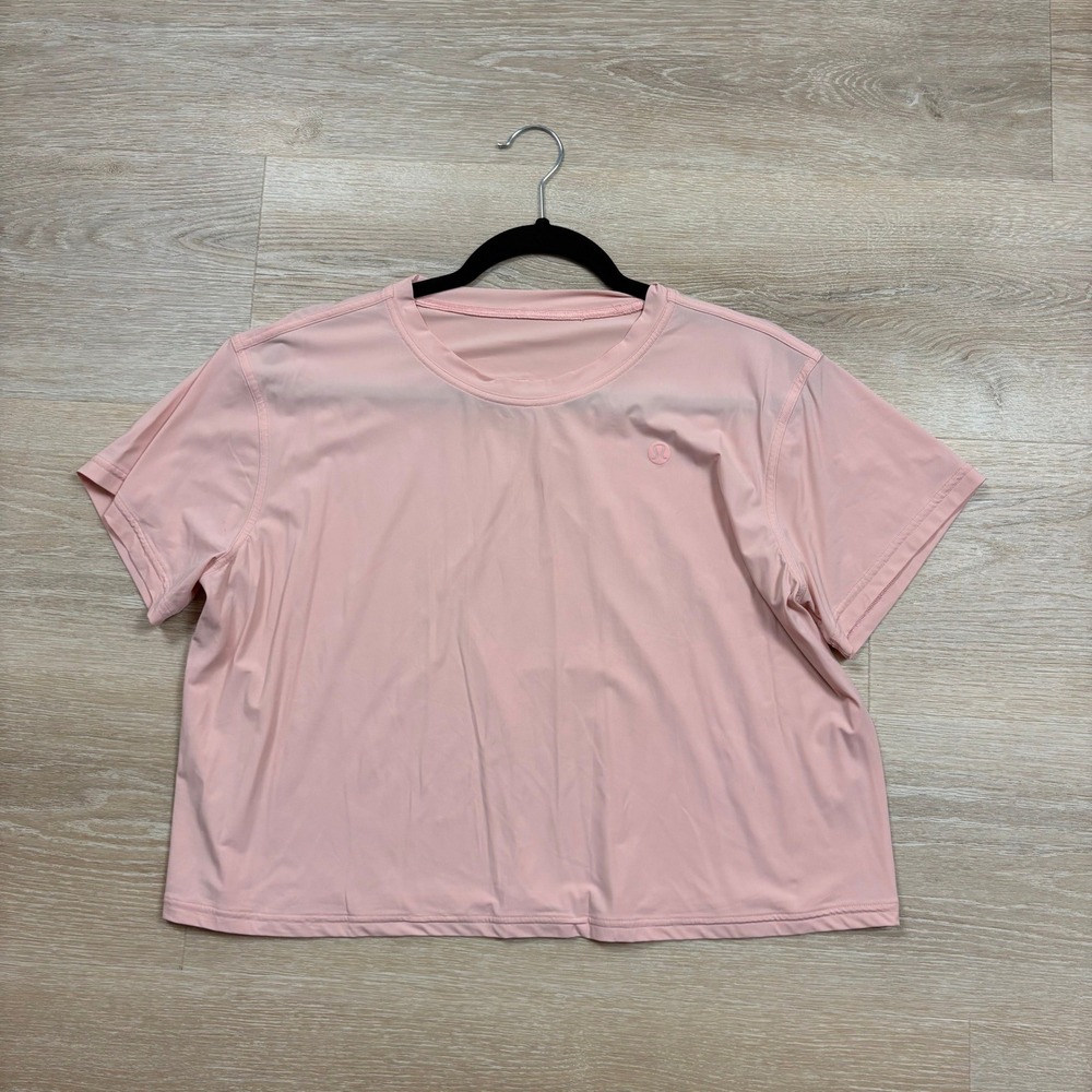 Lululemon Relaxed Fit Cropped Tee Shirt Women's Large Color Pink